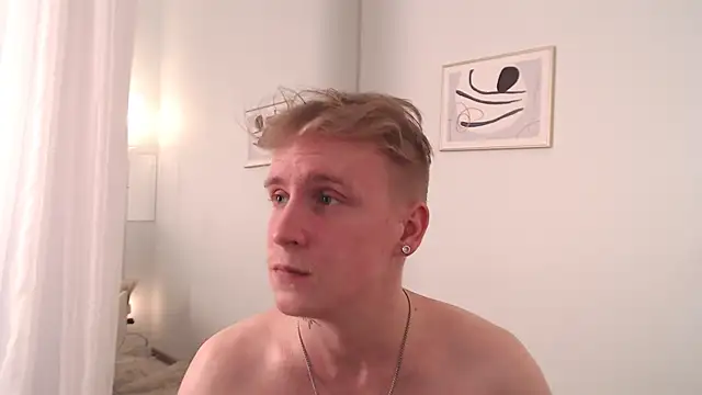 AlexxSweet live XXX chat
