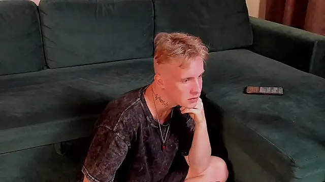 SweetBoyAlexx – webcam-show
