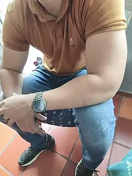 jacson_w8's Webcam Show