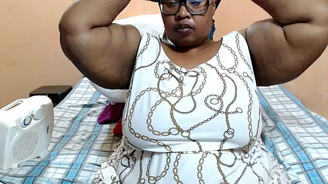 ZOQULUx's Live XXX Chat