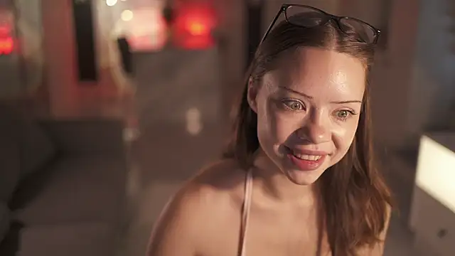 Chat +18 de VixenMia ao vivo