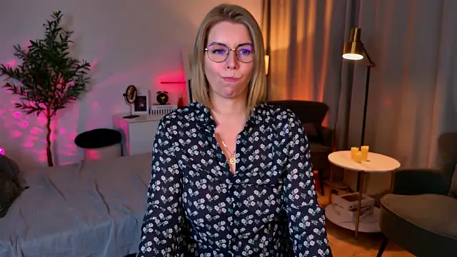 Annie_Light Chat XXX in diretta