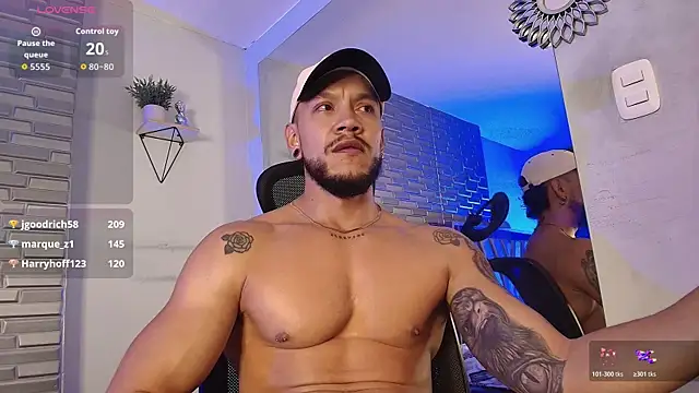 Show de webcam de ARON_TAYLER01