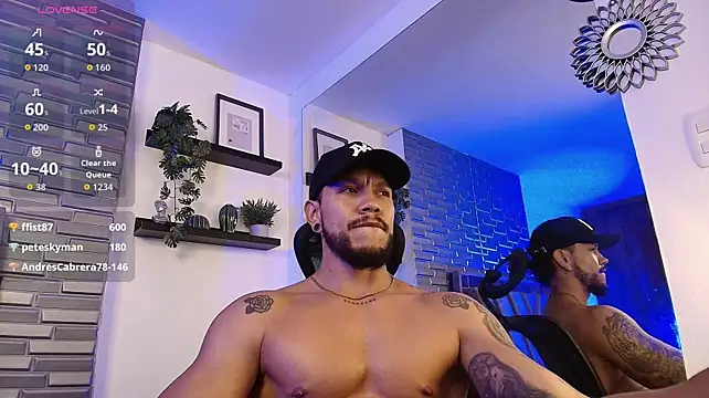 Show de ARON_TAYLER01 na webcam