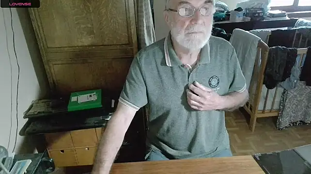 terrybare Webcam Show