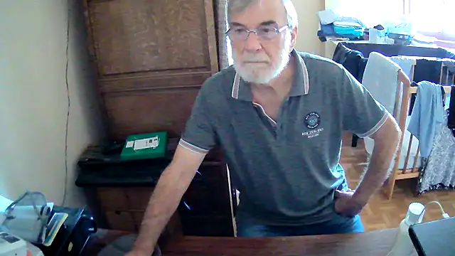 terrybare's Webcam Show