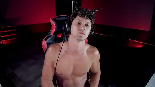 dirty-boss Adlı Modelin Web Kamerası Şovu