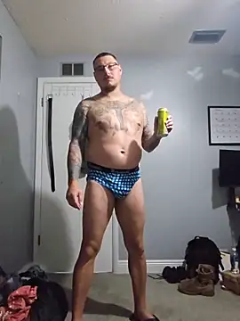 MrBiggBallz's Webcam Show