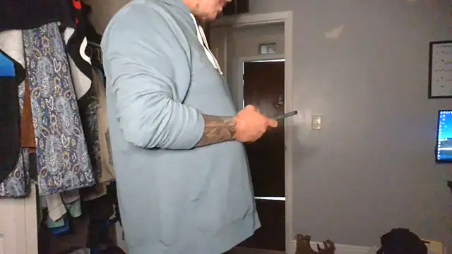 MrBiggBallz ওয়েবক্যাম শো