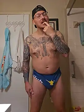 MrBiggBallz's Webcam Show