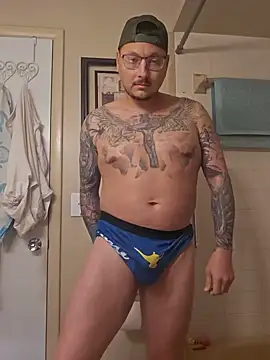 MrBiggBallzのウェブカメラショー
