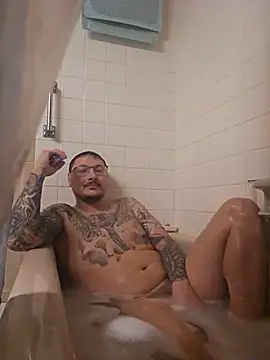عرض كام MrBiggBallz