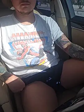 MrBiggBallzのウェブカメラショー