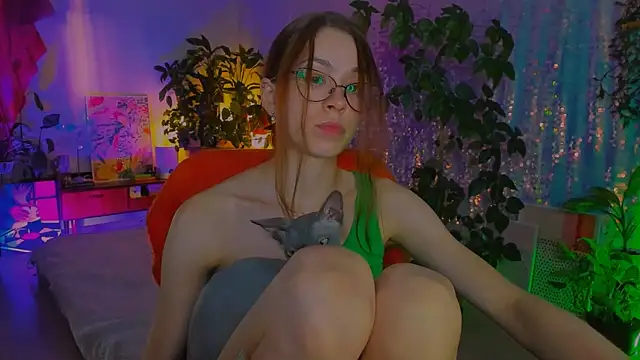 צ'אט XXX בשידור חי של poli__