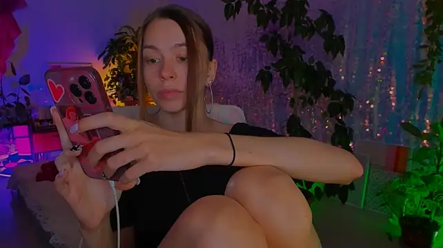Chatroom XXX en direct de poli__