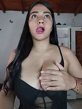 alison_villalobo 라이브 XXX 채팅