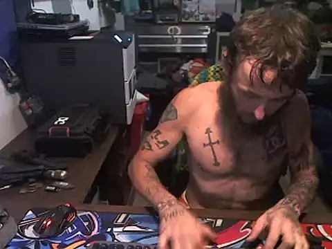 CloudDadddyyy Show in webcam