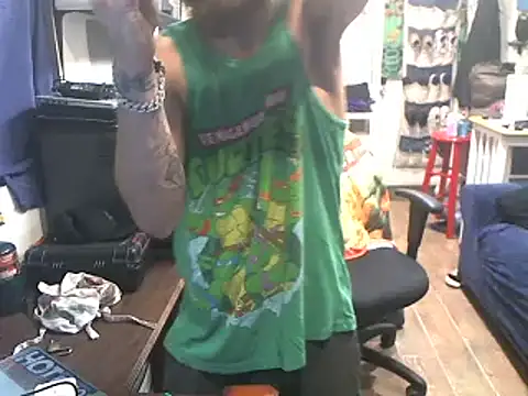הופעת וובקאם של CloudDadddyyy