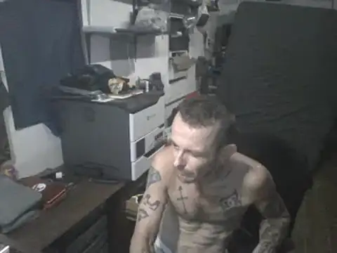 CloudDadddyyy's Webcam Show