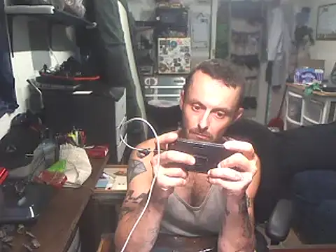 CloudDadddyyy Show in webcam