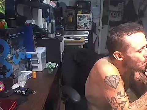 CloudDadddyyy webcam show