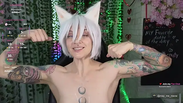 Mee-Meowのウェブカメラショー