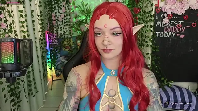 Mee-Meow Chat XXX live