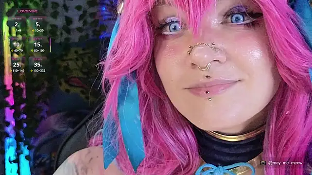 Mee-Meow's Webcam Show
