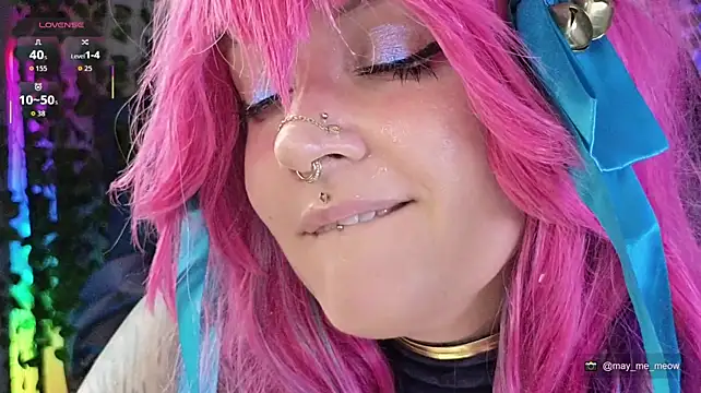 Živý XXX chat Mee-Meow