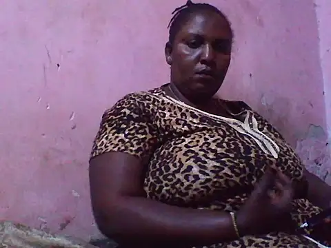 big_clitsn Live chat-huone