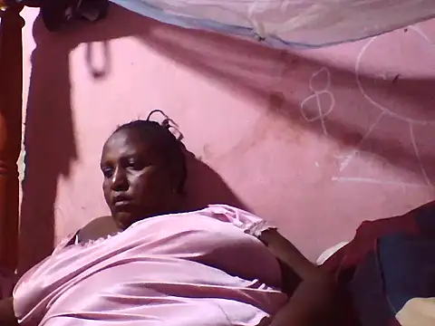 big_clits Show in webcam