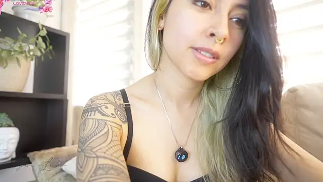sara-lauren Live XXX-Chat