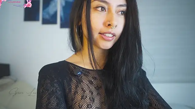 sara-lauren's Live XXX Chat