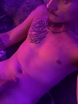 הופעת וובקאם של bugboy