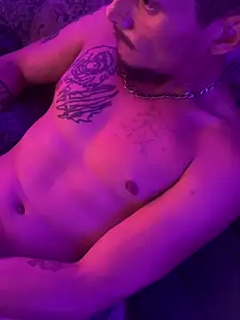 bugboy webkamerás műsora