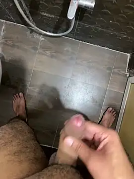 par_0111's Webcam Show