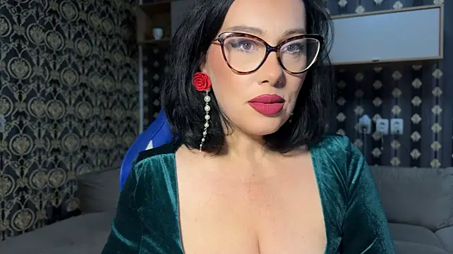 AnnaAnn_Milf: διαδικτυακό σόου στην κάμερα