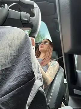Charming_Ritta Webcamshow