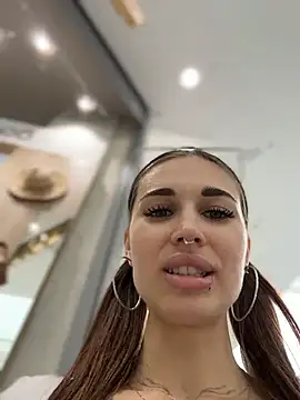 Charming_Ritta webkamerás műsora