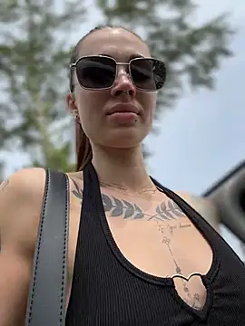 Charming_Ritta webkamerás műsora