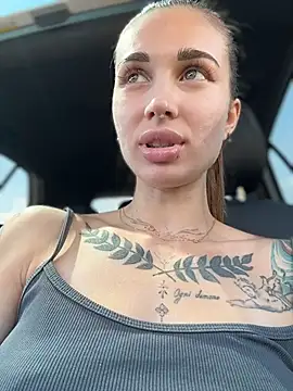 Charming_Ritta webkamerás műsora