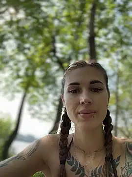 Charming_Ritta – webcam-show