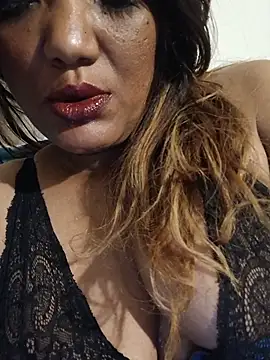 Indianpleasure300n Webbikameraesitys