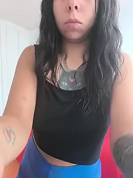 צ'אט XXX בשידור חי של ivihetaira