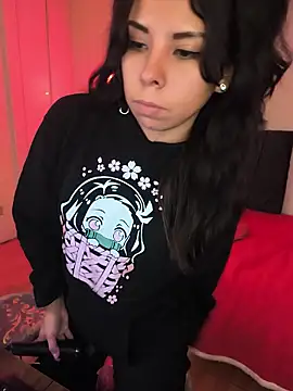 ivihetaira's Live XXX Chat