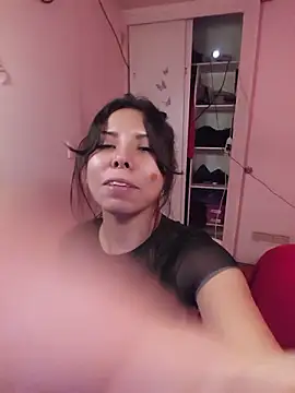 ivihetaira Chat XXX in diretta