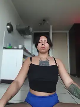 Chat +18 de ivihetaira ao vivo