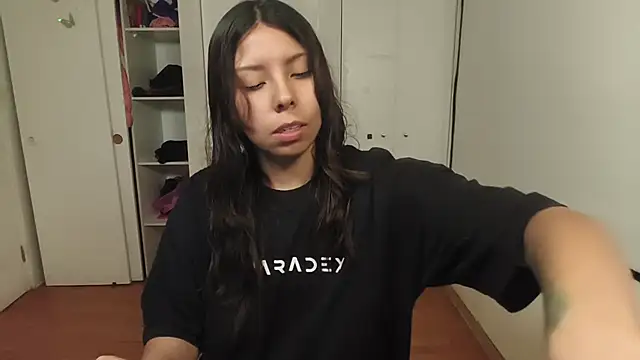 Chat XXX en directo de ivihetaira