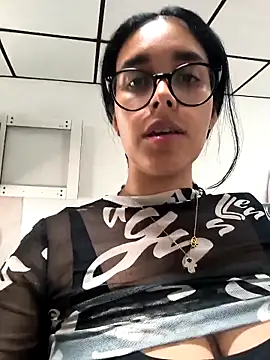 Annya-sweet's Webcam Show
