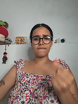 Annya-sweet's Webcam Show